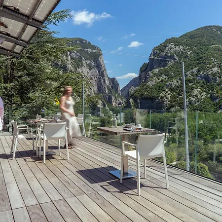 Apartment La Forestale Luxury Piano Terra- Appt Acqualagna